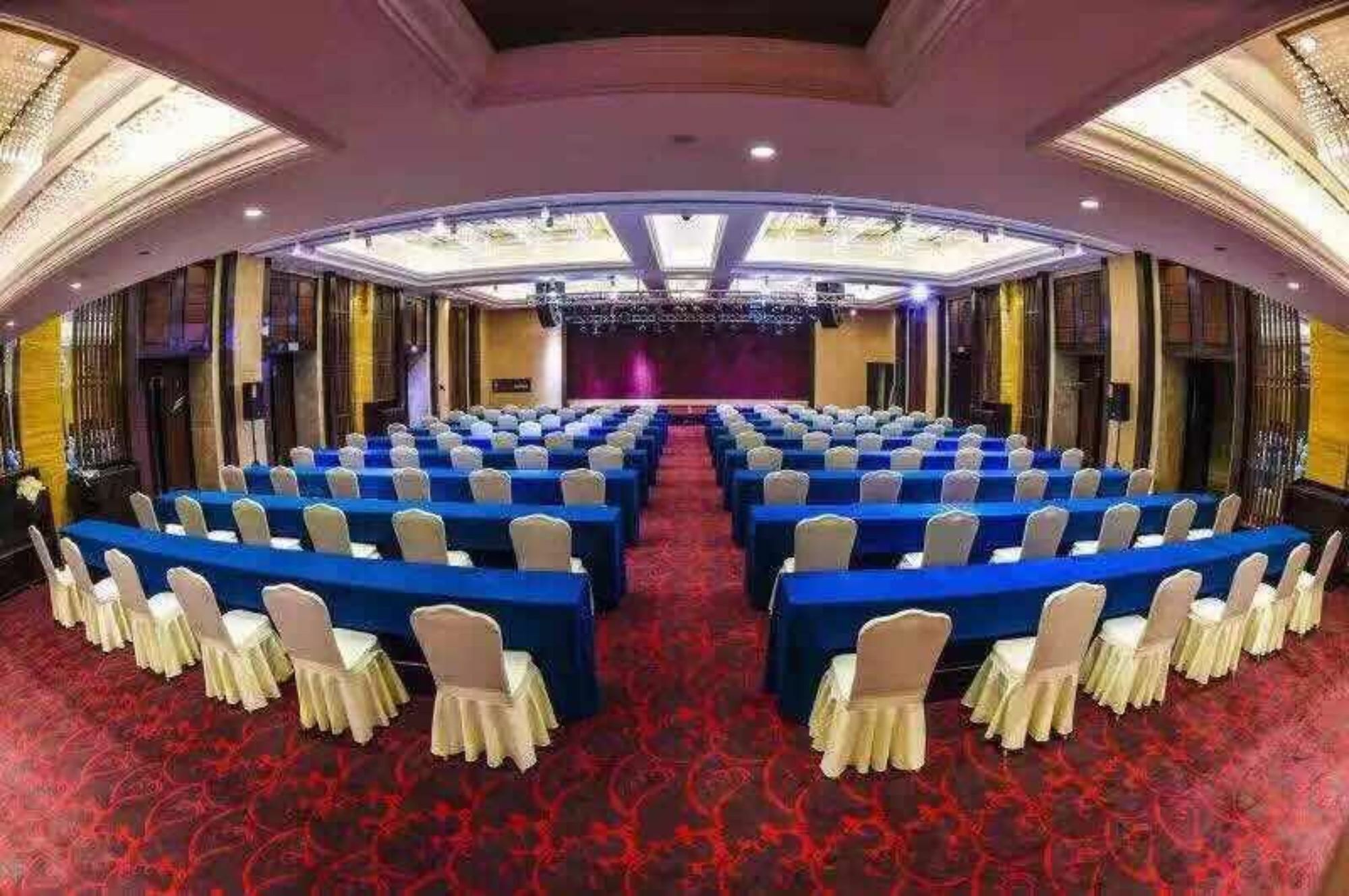 Jinan Luxury Blue Horizon Hotel Exterior photo
